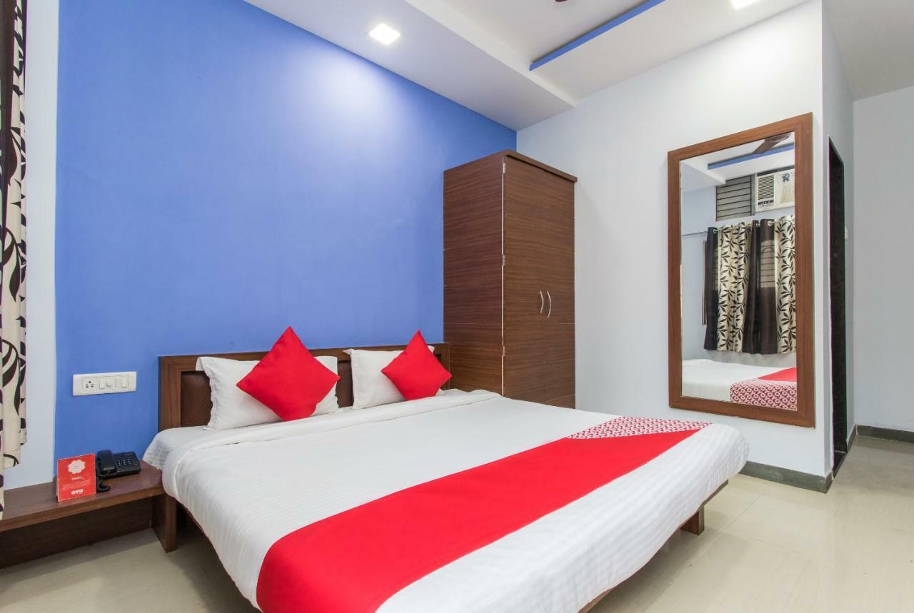 Oyo 17161 Hotel Mahalaxmi ウッジャイン エクステリア 写真